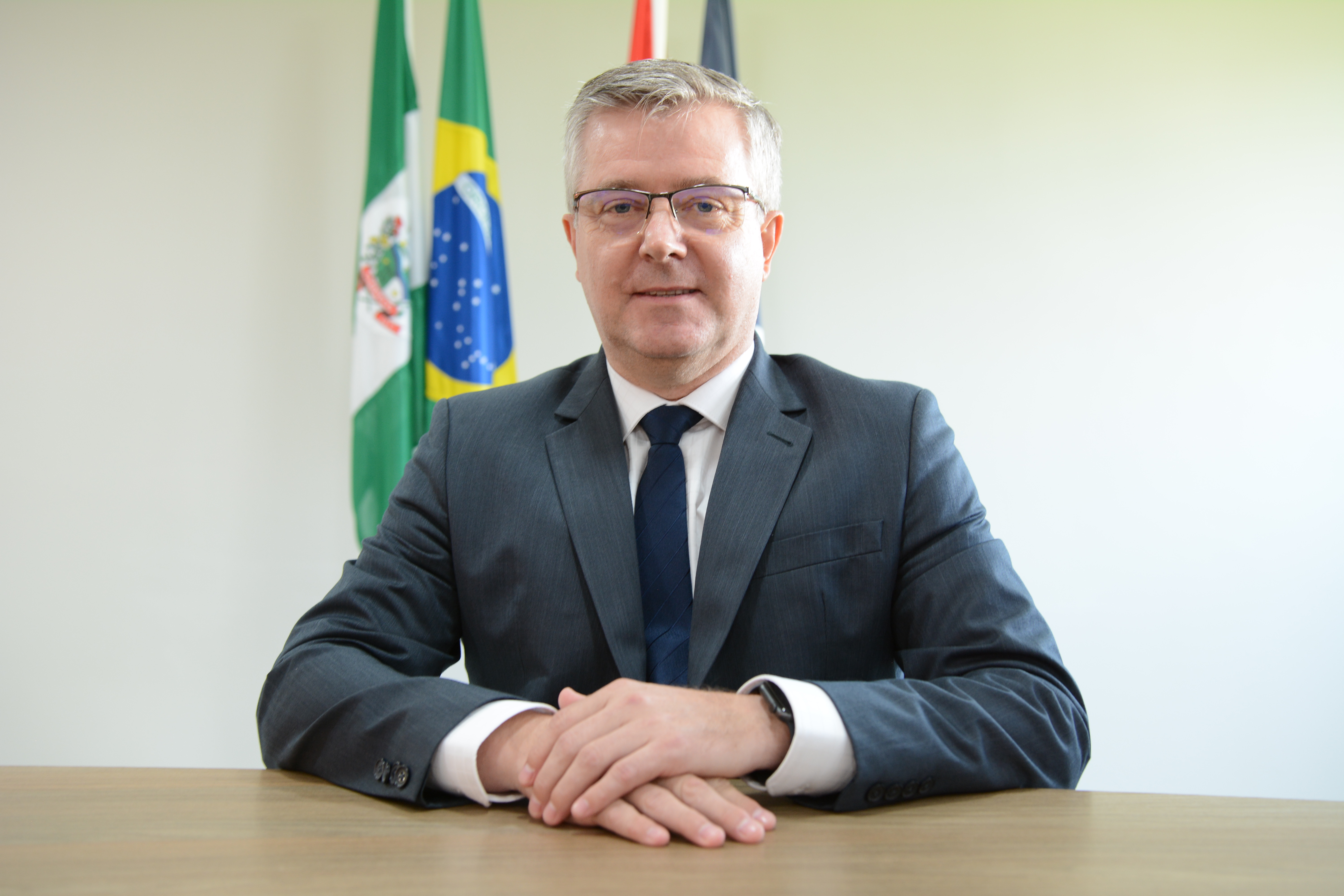 Claudio Jacoski assume a presidência da Associação Brasileira de Universidades Comunitárias